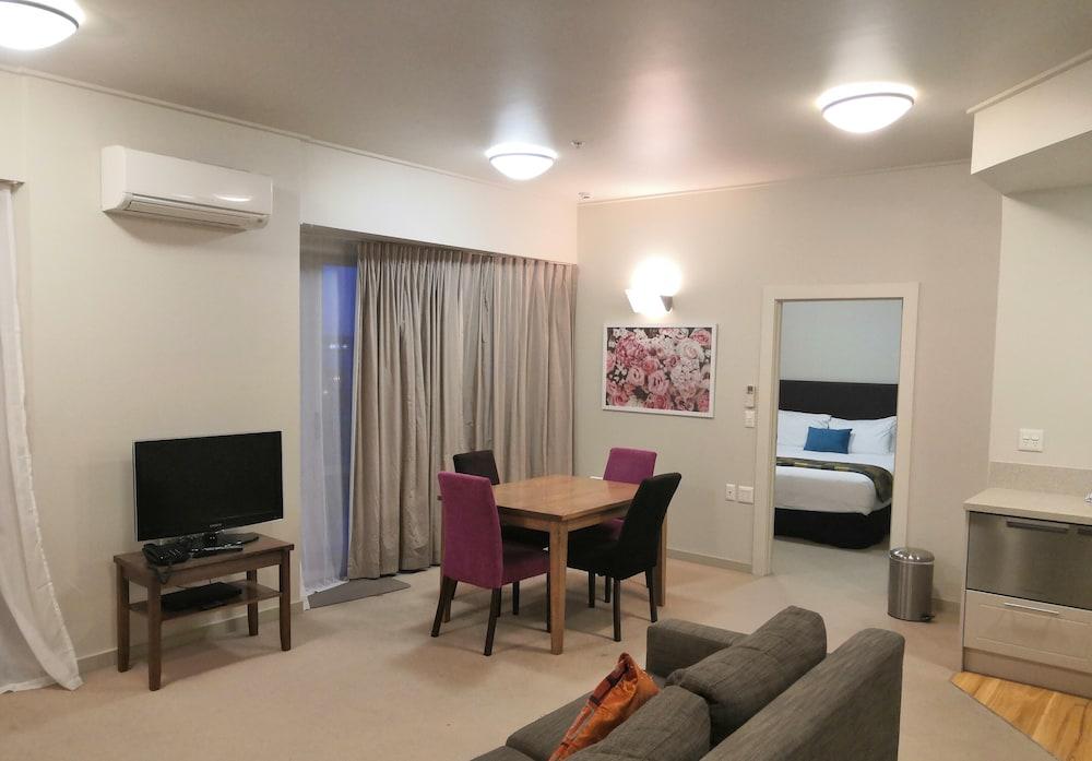 Vr Takapuna Auckland Esterno foto A typical apartment at the University of Canterbury