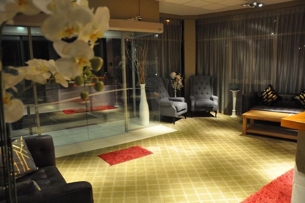 Vr Takapuna Auckland Esterno foto The interior of the hotel