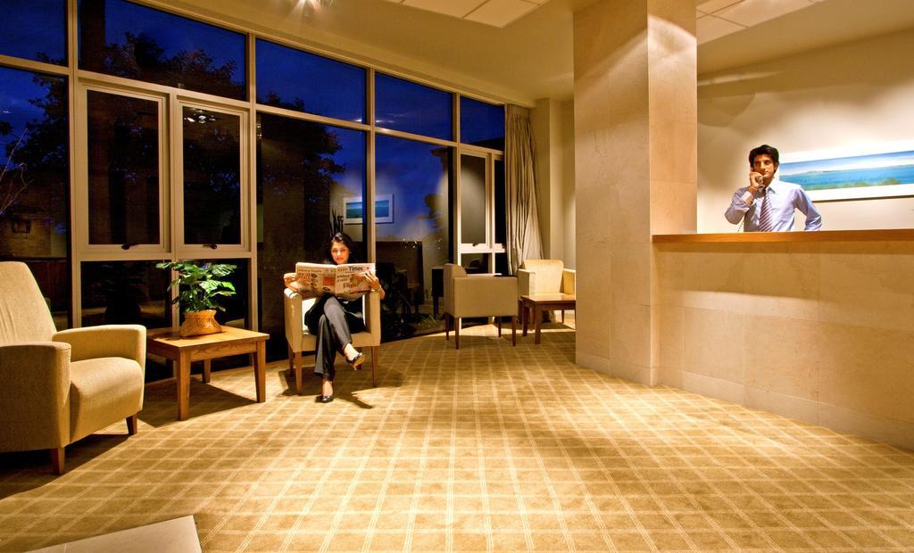 Vr Takapuna Auckland Esterno foto The lobby of a hotel