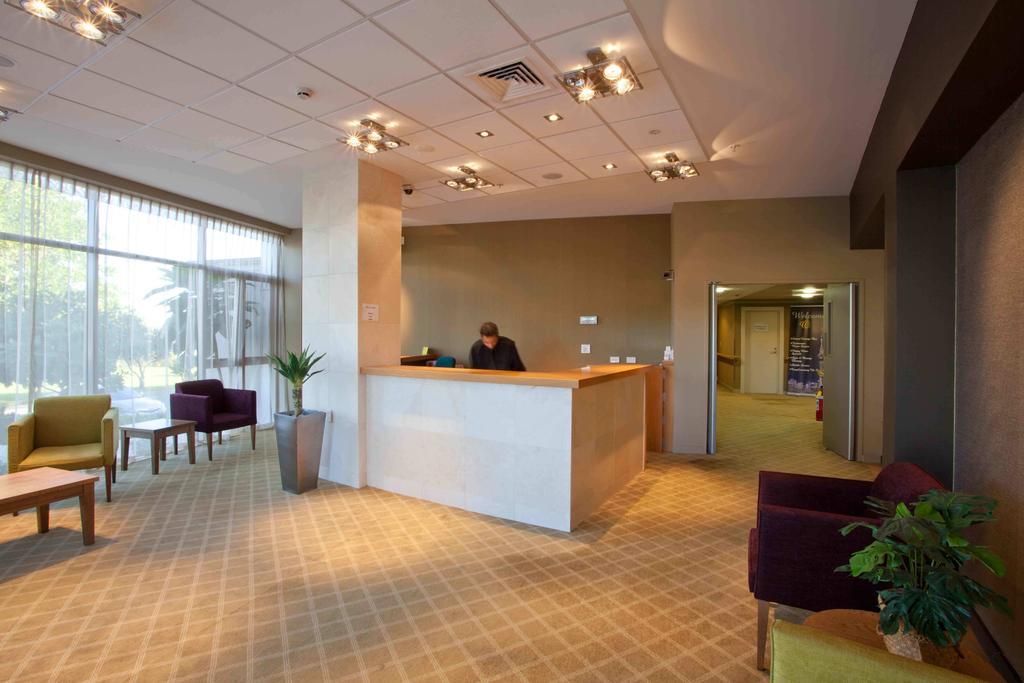 Vr Takapuna Auckland Esterno foto Reception area